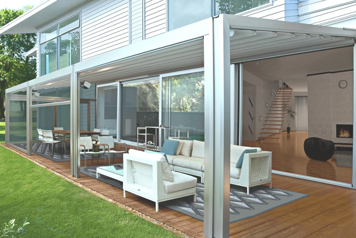 Pergotenda Retractable Awning