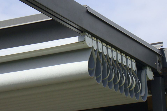 Pergotenda Retractable Awning