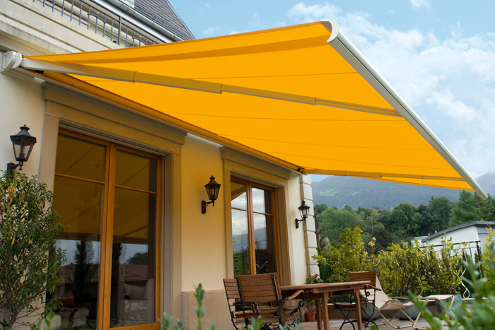 Retractable Awning